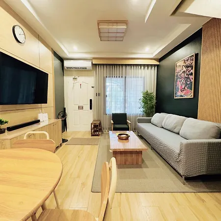 Muji Townhouse Suite In Central Makati Billiards, Ktv